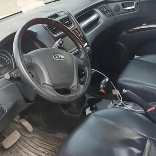 起亚 狮跑 2.0L 自动两驱版 GL【长租-北京】 商品图3