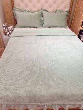 外贸绒毯三件套