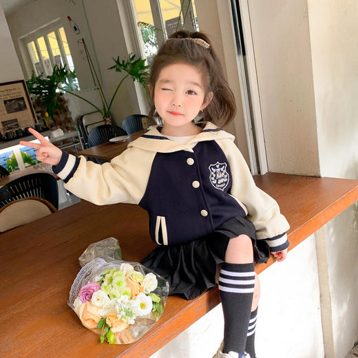 【舒适透气！女童学院风棒球服】秋季新款 女童韩版学院风刺绣外套 翻领棒球服，透气面料，舒适不紧束，时尚翻领，别具风味。ry 商品图0