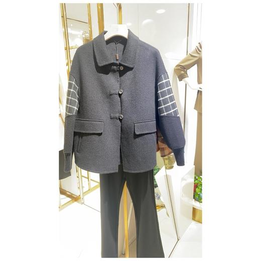 3楼娴婷羊毛外套 商品图0