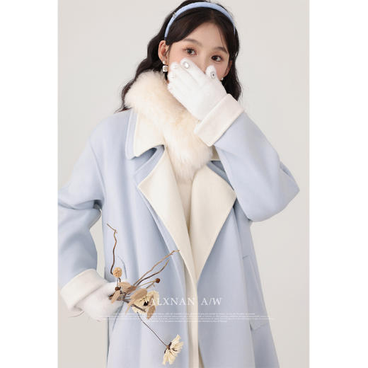 鹿向南《晴雪万里》双面呢大衣女2023秋冬浅蓝色小个子羊绒外套 商品图1