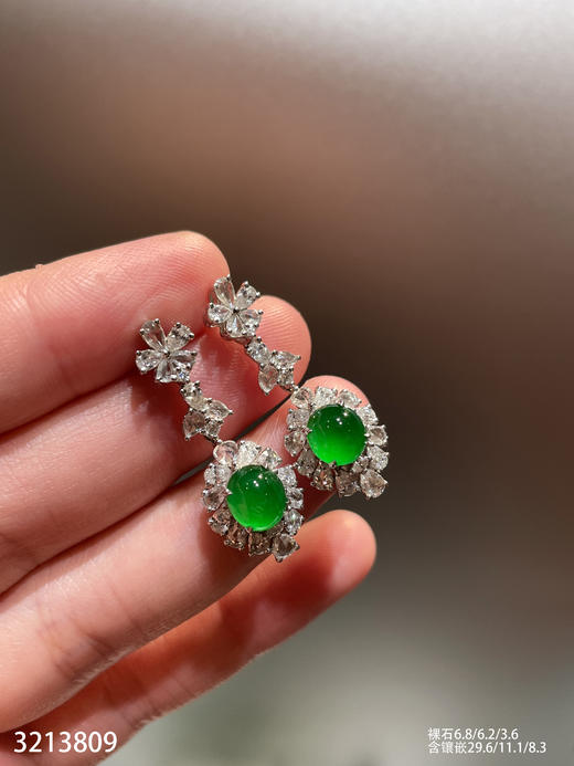 老坑帝王绿蛋面耳坠   68999【3213809】 商品图8