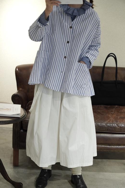 apuntob 蓝白色竖条纹夹克 商品图4