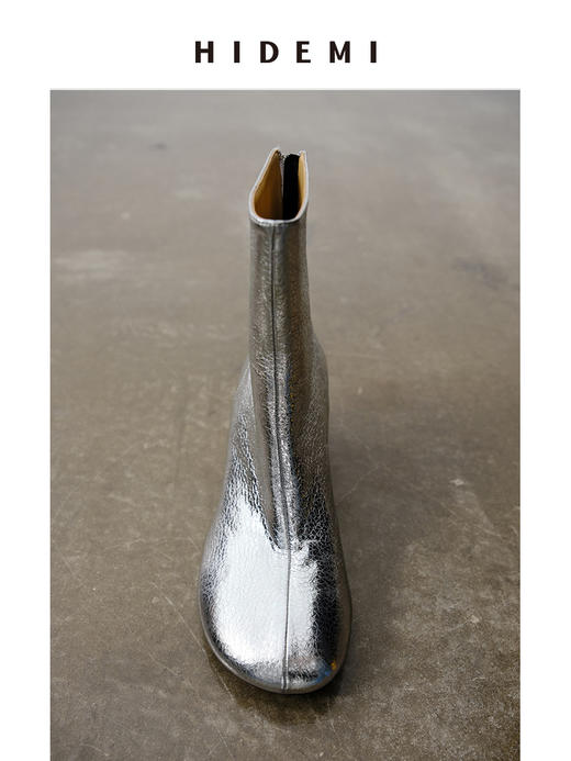 HIDEMI 牛皮圆头设计感粗跟中跟短靴 商品图5