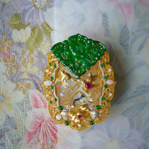 龢盒原创 精选阳绿精品翡翠雕花牡丹香囊 商品图1