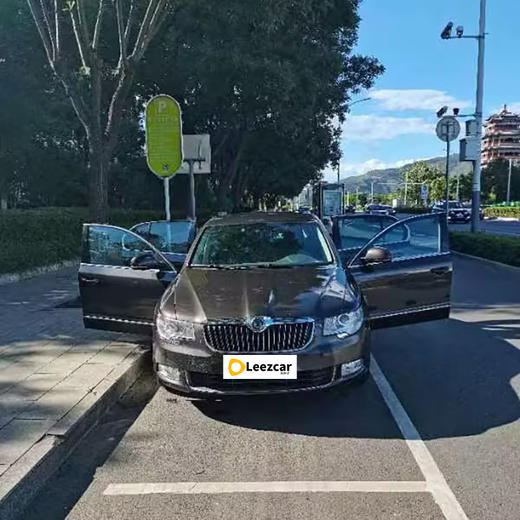 斯柯达 昊锐 1.8TSI 自动智雅版【长租-北京】 商品图1