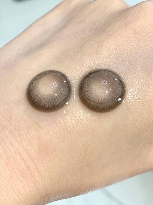 Wonder is 芭蕾舞裙 半年抛 两片 14.5mm 参考着色 13.5mm 基弧 8.6 含水 38% 韩国进口 商品图4