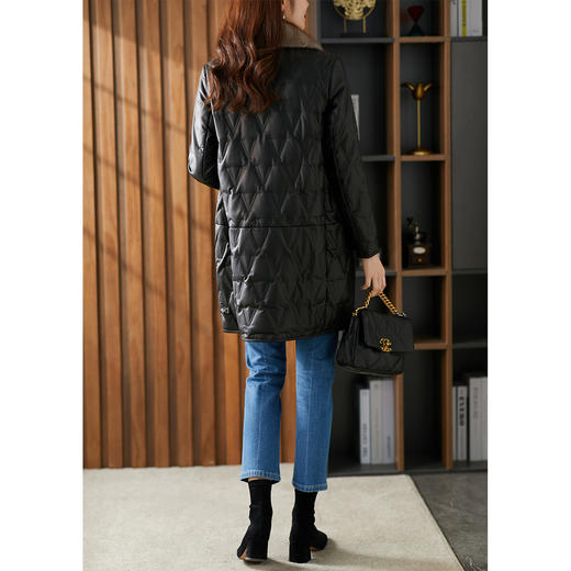 原形水貂毛领皮羽绒服女中长款2023冬季新款时尚显瘦加厚保暖外套 商品图2