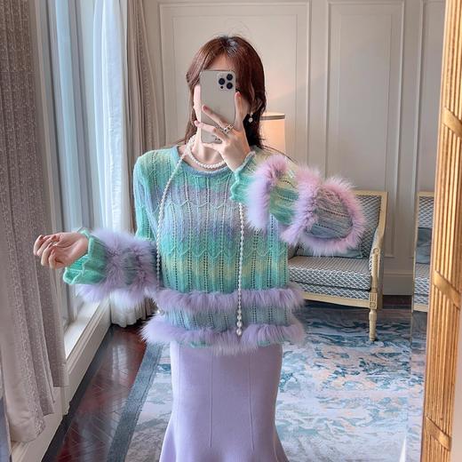 张心子【奶昔糯米】慵懒风奶系穿搭套头针织衫2023秋冬新款毛绒上衣 U2309144 商品图1