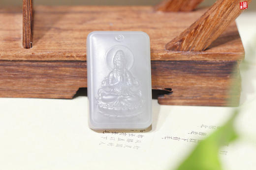 和田玉烟紫玉【观音】吊坠 商品图1