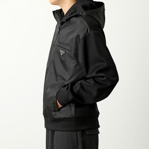 PRADA 普拉达 男士再生尼龙连帽拉链外套 黑色 UJL142 11JE F0806 商品图1
