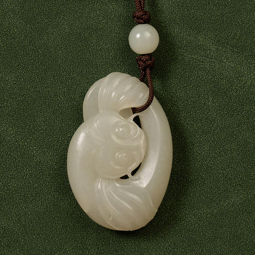 和田玉雕鱼形挂饰 商品图0