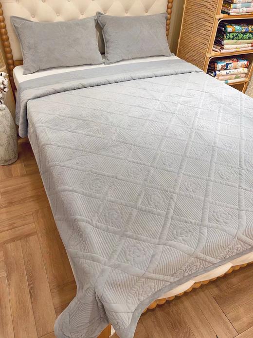 外贸绒毯三件套 商品图1