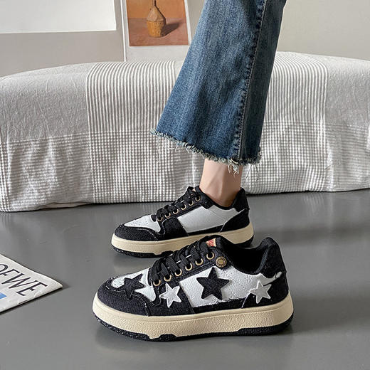 「四款配色」2023网红星星板鞋女个性小众学生休闲鞋ins潮休闲运动小白鞋 商品图0