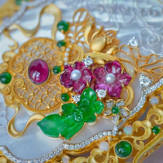 龢盒原创 精选阳绿精品翡翠雕花牡丹香囊 商品图3