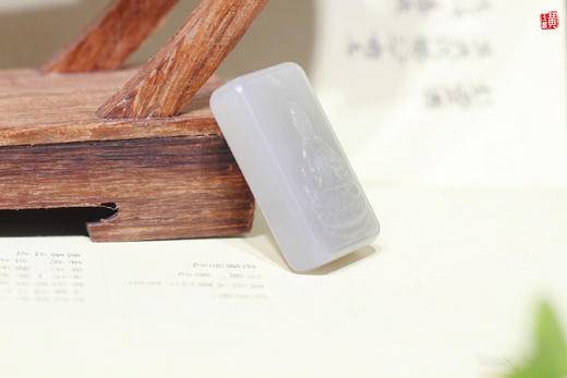 和田玉烟紫玉【观音】吊坠 商品图3