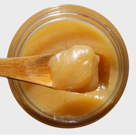 117位签约蜂农追花采蜜20年，精选出3瓶深山高活性成熟原蜜，洋槐蜜+枸杞蜜+神农架蜜共900克 商品图5