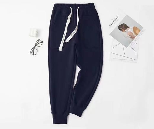 【防水防污防风保暖❗️男女防风裤秋冬】​冬日新款。加绒加厚，防水运动休闲裤，收脚百搭卫裤，裤子加绒加厚，抵御寒风；防水设计，防风裤男女秋冬季新款加绒加厚防水运动休闲裤收脚百搭卫裤父亲节礼物新年礼盒 商品图2