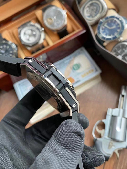 NOOB强刺青 系列—刺青腕表！原装1:1开模，耗时两年倾心打造！表壳：尺寸45mm，技术重大突破、业内对版钛金属外壳，市面流传版本大多为钢壳，表壳模具多达十几件 商品图6