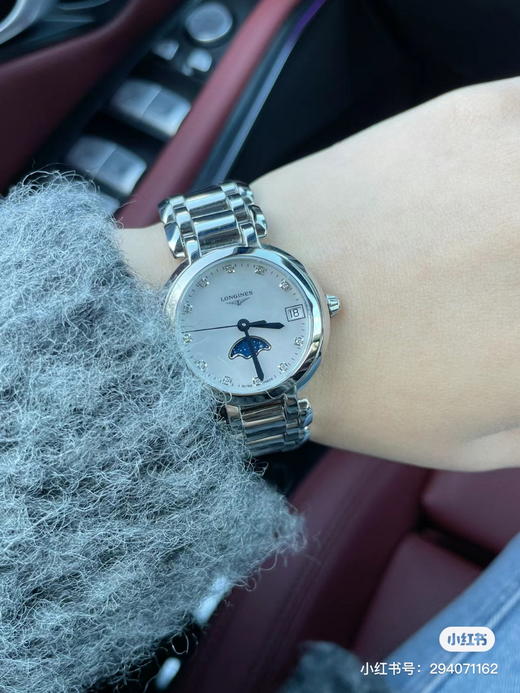 售后三个月换新 保修一年  明星都带它！ongines Primauna 浪琴心月罗马刻度款女表！ 商品图0