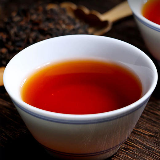 吉顺号易武正山普洱熟茶饼3000克裸饼批发 商品图6