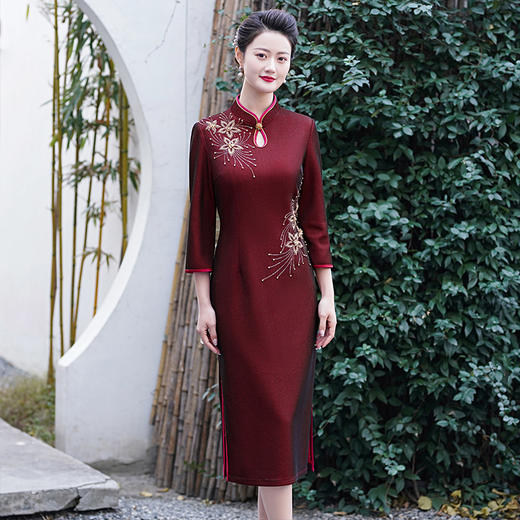 MLY秋冬新款旗袍复合料中长款钉珠旗袍立领宴会礼服 商品图1