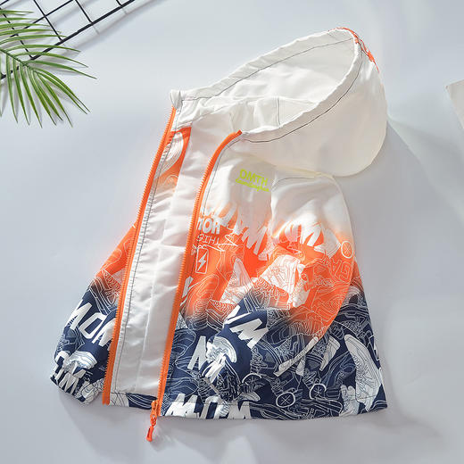 春秋季儿童冲锋衣连帽外套 中大童男童女童夹克外套 商品图3