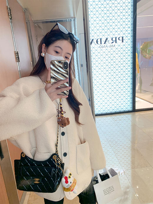 <曾小咸推荐> 【出街公式】羊羔毛V领外套+开叉裤子 商品图1