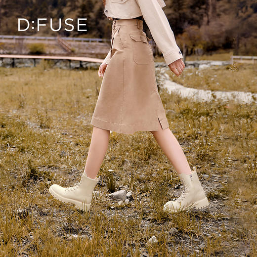 Dfuse迪芙斯冬季新款油皮厚底短靴闪钻系带马丁靴DF34116051 商品图9