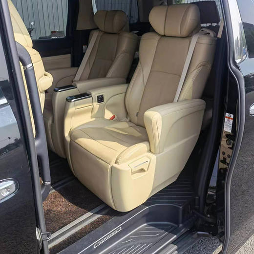 丰田 埃尔法 双擎 2.5L 豪华版【长租-北京】 商品图6