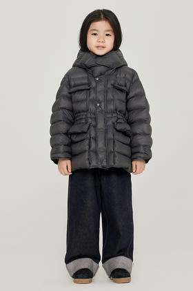 jnby  23年冬款 短款羽绒服  1N0C10520