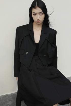 双层短款西装