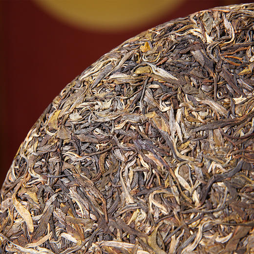 吉顺号易武正山普洱生茶饼3000克裸饼批发 商品图3