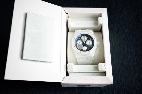 APS厂爱彼26579白陶瓷皇家橡树腕表做工评测