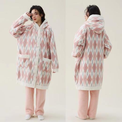 秋冬季爆款【连帽印花长款套装】珊瑚绒加厚睡衣套装  家居服套装可外穿 卡通睡袍  商品图7