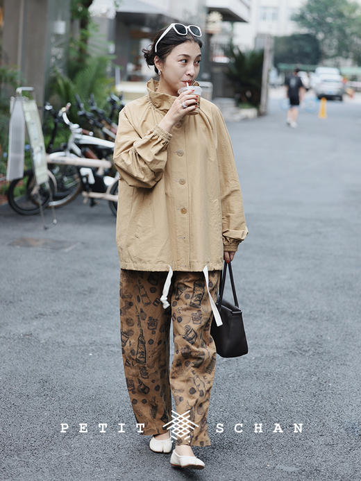 PETIT SCHAN小闪 CLO#348 souffle 舒芙蕾 高支高密进口经典风衣面料花苞领秋冬廓形外套风衣 商品图4