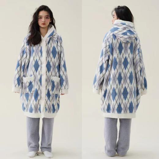 秋冬季爆款【连帽印花长款套装】珊瑚绒加厚睡衣套装  家居服套装可外穿 卡通睡袍  商品图8