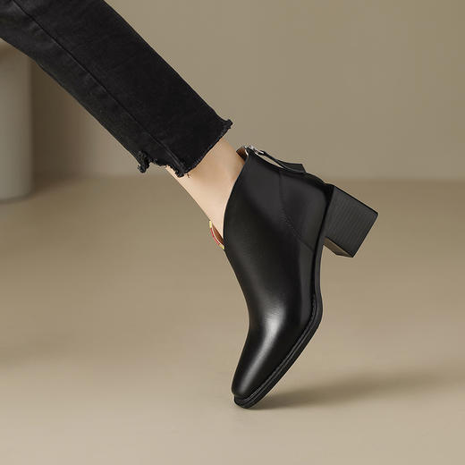 黑色民族风刺绣高跟短靴，秋冬小方头粗跟中跟靴女士马丁靴JJ-D8010 商品图8