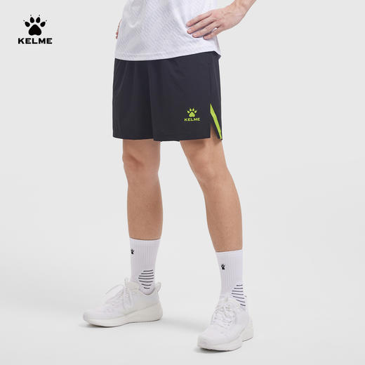 卡尔美2023新款男士训练短裤 商品图2