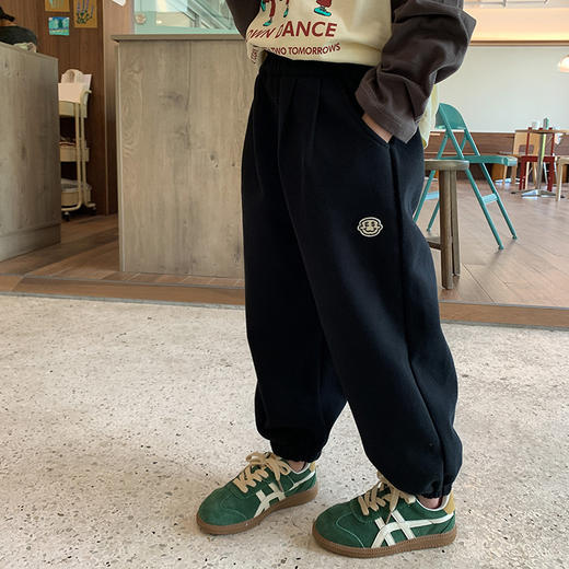 【出色休闲风格，更加自由舒适！】艾摩贝贝童裤男女童休闲韩版束脚收口长裤子儿童复合加厚运动卫裤lm 商品图6