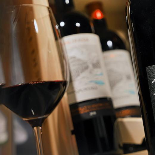 FA97高分！稀罕老年份！苏嘉山谷鹏达园布鲁奈罗红葡萄酒Val di Suga Vigna Spuntali Brunello di Montalcino 2016 商品图1