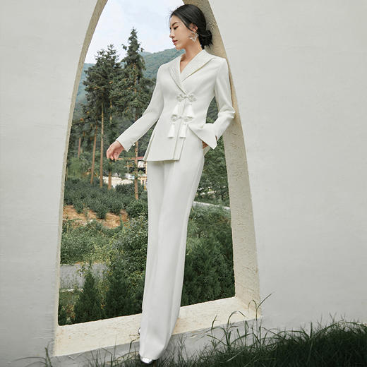 IWY/秋冬新款高端优雅国风白色西装套装女气质阔腿裤西服职业装olFYC217+FYP218 商品图4
