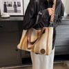 Safiya/索菲娅2023新款时尚托特包腋下包大容量女士手提单肩斜挎女包SF9151094Y 商品缩略图2
