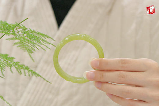 和田黄玉龙凤手镯  圈口:54mm 商品图1