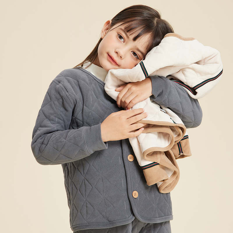 【加厚蚕丝羊绒保暖上衣】蚕丝羊绒夹层，温暖过冬，可外穿设计