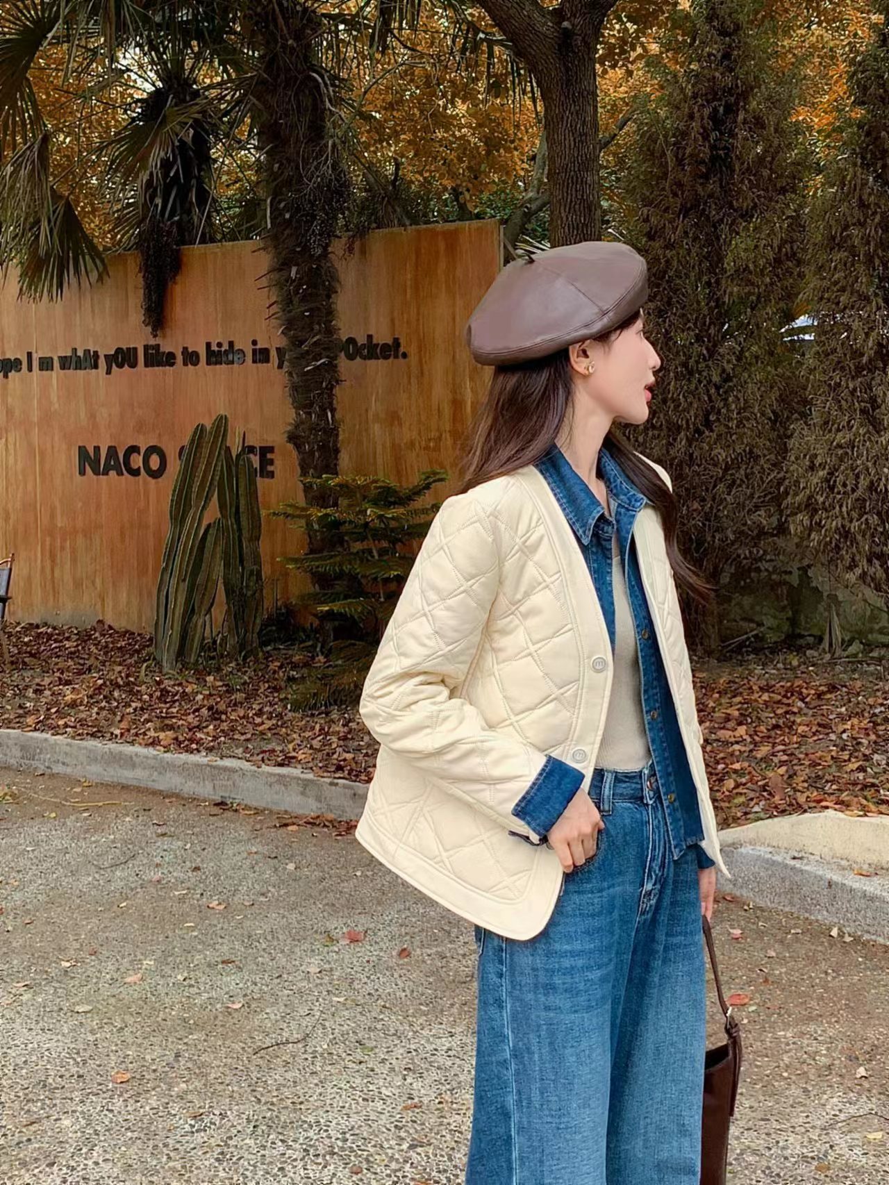 D6008        时尚气质休闲菱形格拼接牛仔假两件短款棉衣外套（特价不退换）