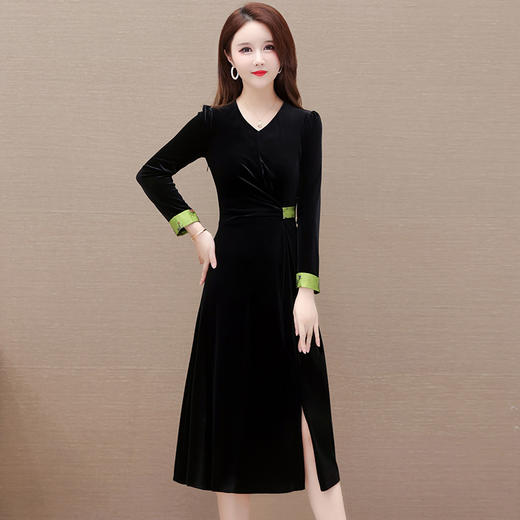 QYM 23X8327-Y金丝绒连衣裙中长裙拼色开衩A字裙 商品图0