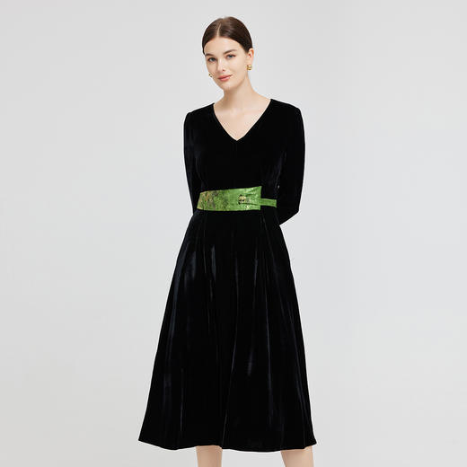NG862斯尔丽2023秋季新款金丝绒收腰显瘦连衣裙 商品图2