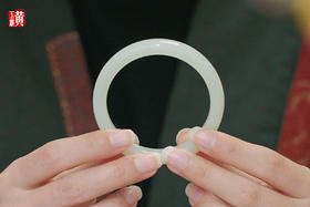 [ 素锦 ]  和田玉羊脂白玉手镯 | 状如凝脂，温润有方，细腻光洁