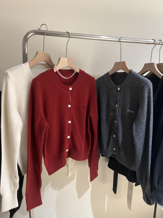 羊绒m开衫 商品图5